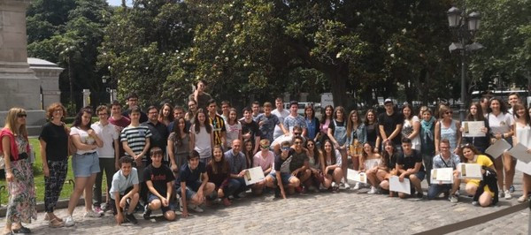 Los alumnos del IES Domingo Miral que ganaron el concurso sobre Goya visitan el Museo del Prado